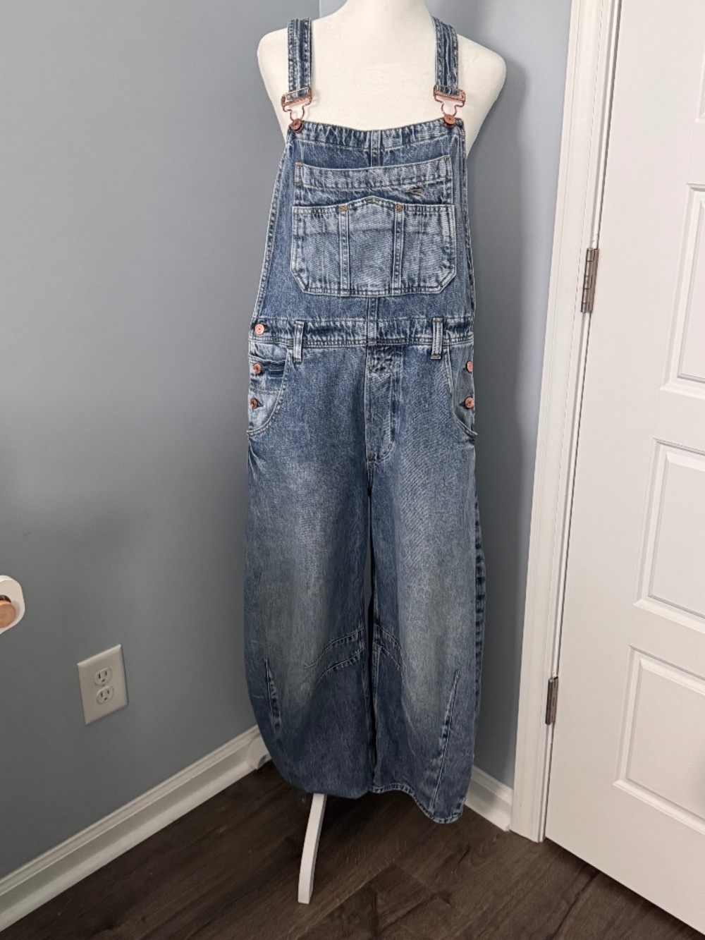 Gap Horseshoe Denim Overalls Size Small